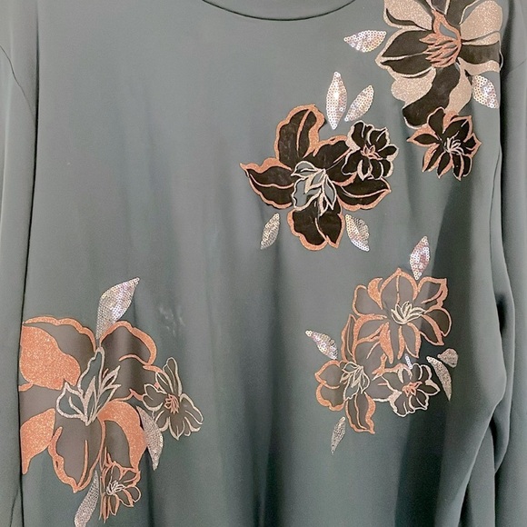 Apt. 9 Women's Crew Neck Pullover Embellished Sweater Forest Green Sz XXL - Picture 4 of 8